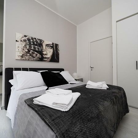 White Rooms 레조디칼라브리아 외부 사진