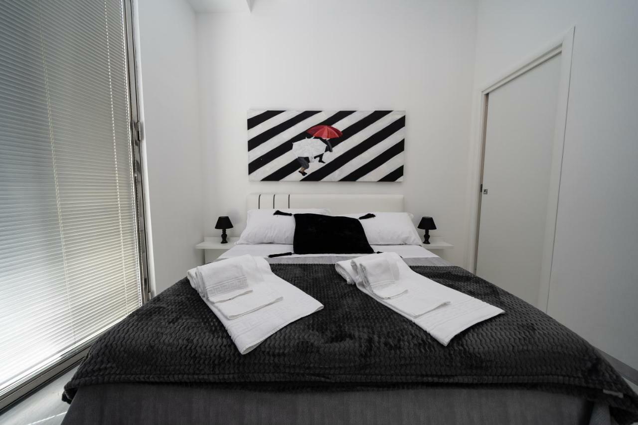 White Rooms 레조디칼라브리아 외부 사진