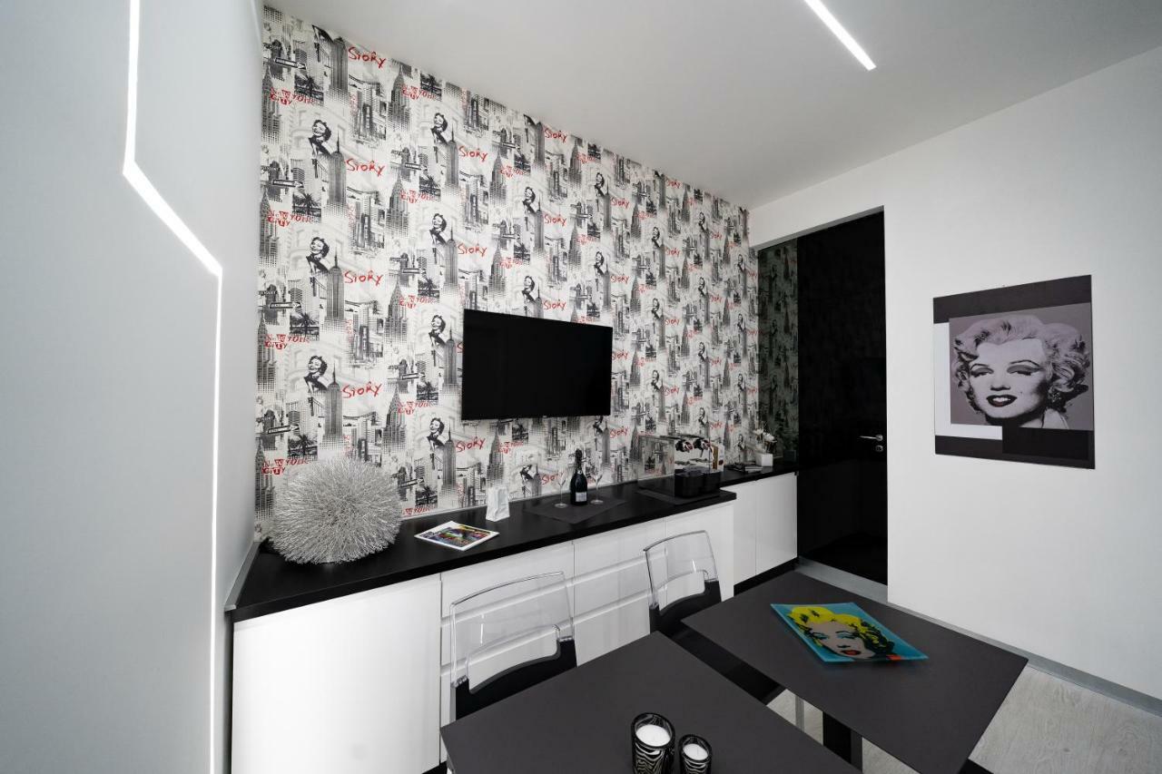 White Rooms 레조디칼라브리아 외부 사진