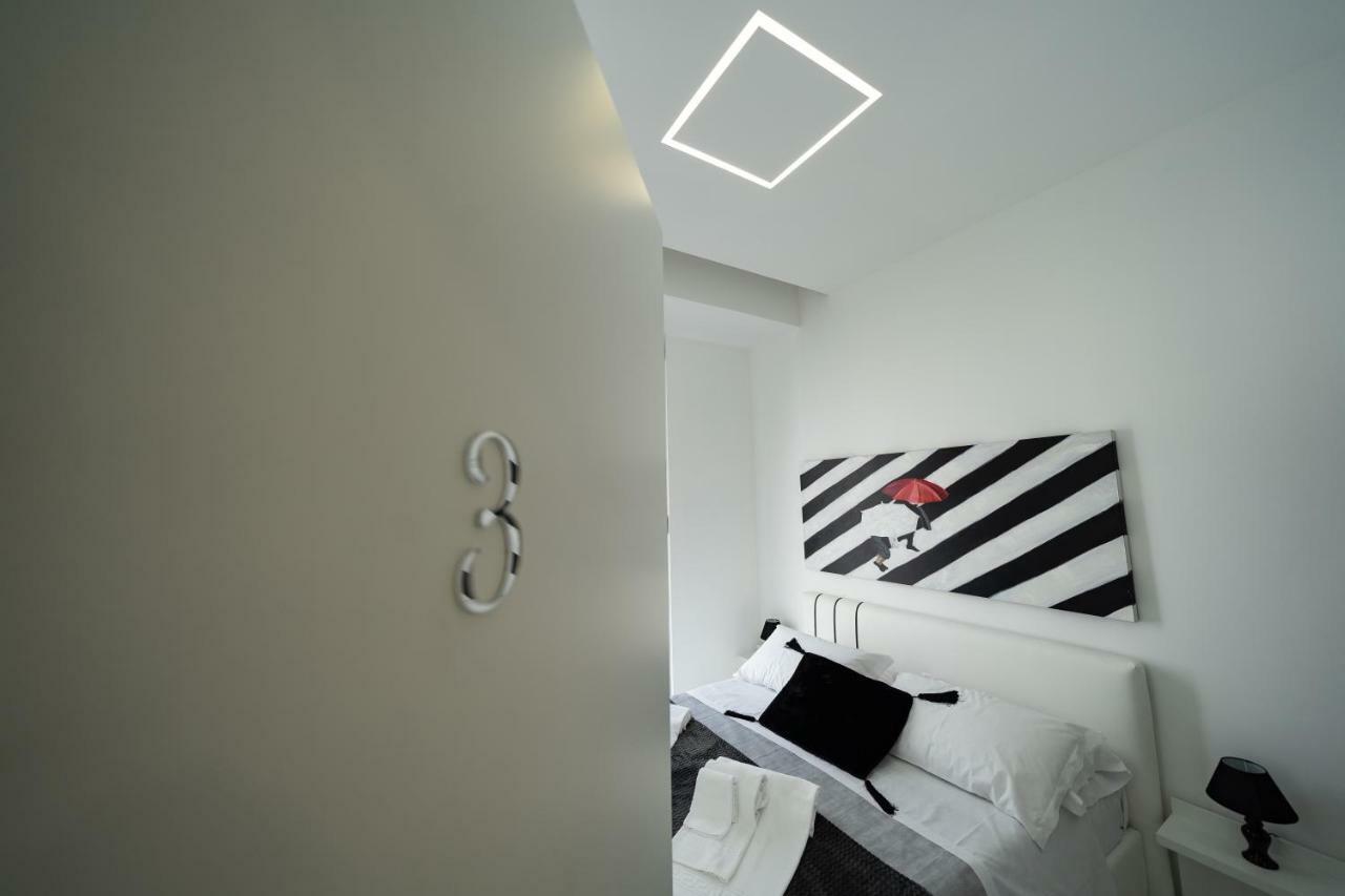 White Rooms 레조디칼라브리아 외부 사진